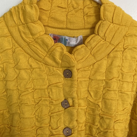 Free People Beach golden yellow sweater. Size XS/ T/P - Picture 3 of 12